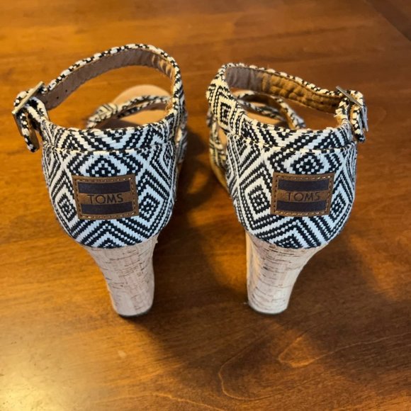 Toms Sienna Aztec strappy wedge corkwood sandals 9.5 black white - Picture 5 of 13